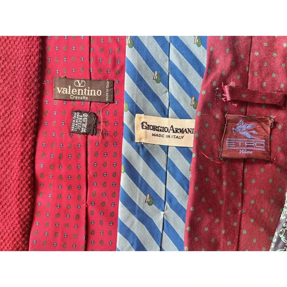 LOT OF 11 Designer Italian Men’s Neck Ties Armani Emilio Pucci Valentino Etro